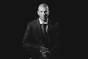 开云首页登录-凯瑟琳·伯科夫完美入水赢得喝彩，凯瑟琳·伯纳德