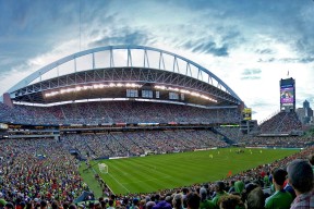 开云官网-蛙泳中程中立代表队A节奏掌控到位，蛙泳中级