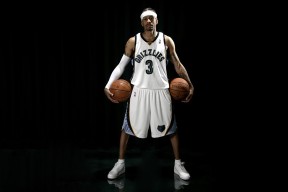 开云体育官网下载安装-约翰·恩多耶-布鲁阿尔200米仰泳决赛展现强劲实力